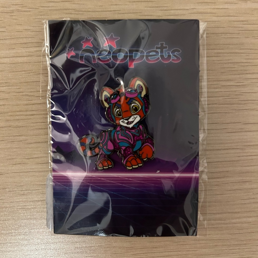 Neopets kougra new era pin